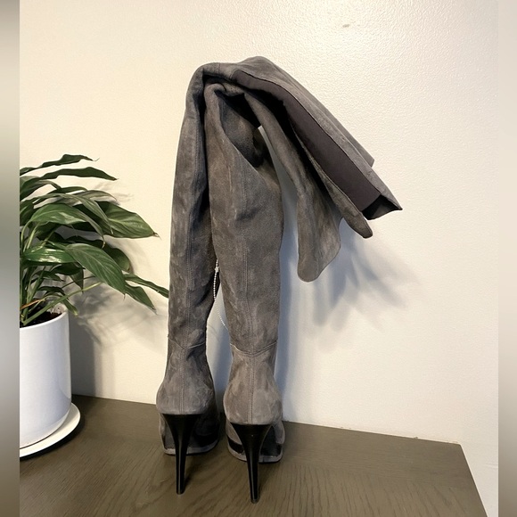💕 Stuart Weitzman Over The Knee Slate Gray Suede High Heel Stiletto Boots 6.5W - Picture 5 of 13